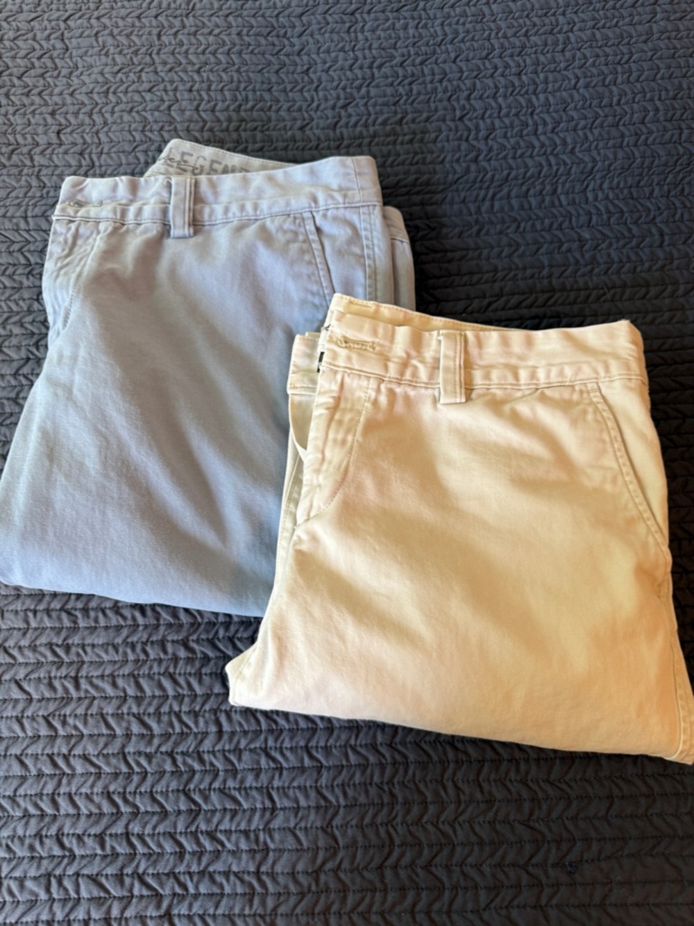 Eddie Bauer set of 2 women’s capris size 10